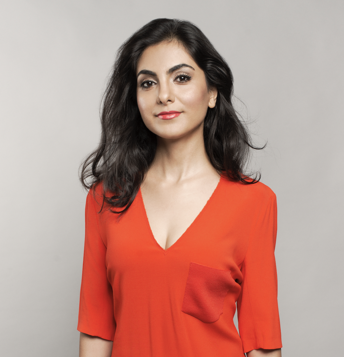 Picture of Elle Ayoubzadeh, founder of Zvelle.