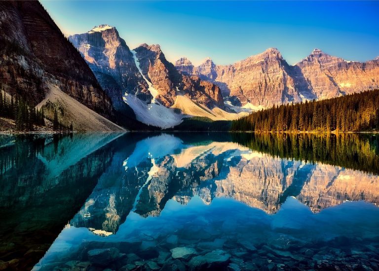 moraine-lake-2686353_1280